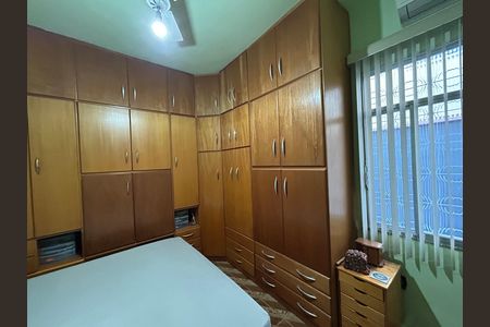 Casa à venda com 237m², 4 quartos e 3 vagasQuarto 3 - Suíte