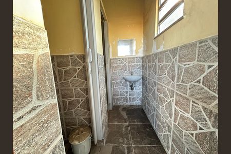 Casa à venda com 237m², 4 quartos e 3 vagasLavabo