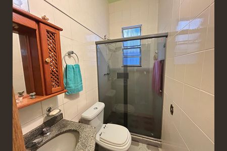 Casa à venda com 237m², 4 quartos e 3 vagasBanheiro Social