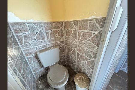 Casa à venda com 237m², 4 quartos e 3 vagasLavabo