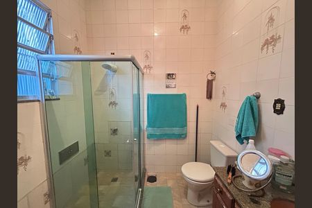 Casa à venda com 237m², 4 quartos e 3 vagasBanheiro da Suíte