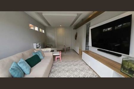 Sala de casa para alugar com 3 quartos, 105m² em Moenda, Florianópolis