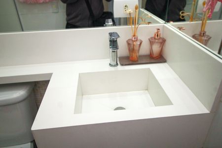 Casa à venda com 106m², 3 quartos e 1 vaga Casa à venda com 106m², 3 quartos e 1 vagaBanheiro Social