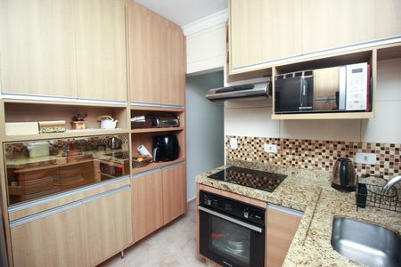 Casa à venda com 106m², 3 quartos e 1 vaga Casa à venda com 106m², 3 quartos e 1 vagaCozinha
