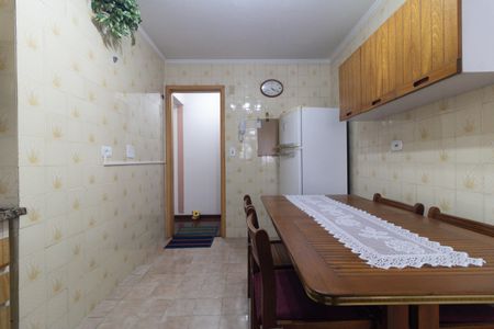 Apartamento para alugar com 74m², 2 quartos e 1 vagaCozinha 