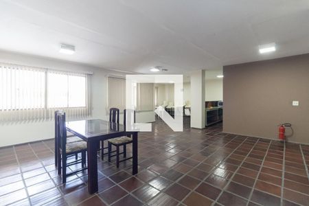 Apartamento para alugar com 74m², 2 quartos e 1 vagaSalão de Festas 