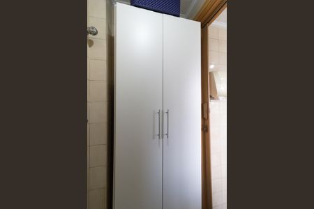 Apartamento para alugar com 74m², 2 quartos e 1 vagaBanheiro de Serviço 
