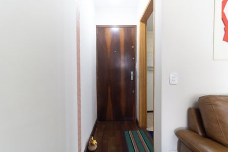 Apartamento para alugar com 74m², 2 quartos e 1 vagaEntrada 