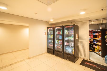 Apartamento à venda com 34m², 1 quarto e sem vaga Apartamento à venda com 34m², 1 quarto e sem vagaÁrea comum - Mini mercado