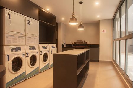 Apartamento à venda com 34m², 1 quarto e sem vagaÁrea comum - Lavanderia