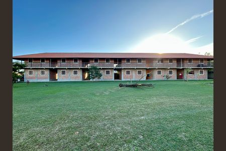Apartamento para alugar com 36m², 2 quartos e 1 vaga Apartamento para alugar com 36m², 2 quartos e 1 vagaFachada