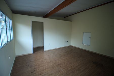Casa à venda com 172m², 4 quartos e 2 vagas
