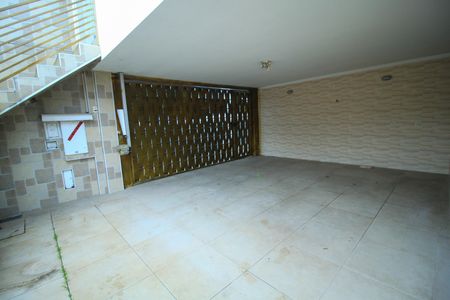 Casa à venda com 4 quartos, 172m² em Vila Bertioga, São Paulo