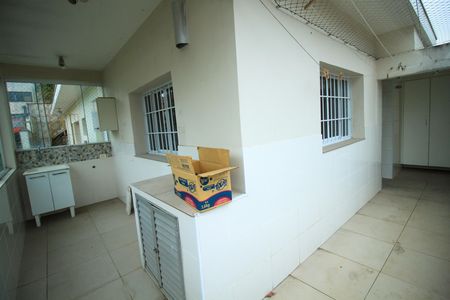 Casa à venda com 4 quartos, 172m² em Vila Bertioga, São Paulo
