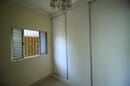 Casa à venda com 4 quartos, 172m² em Vila Bertioga, São Paulo