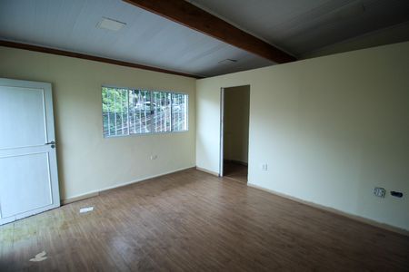Casa à venda com 172m², 4 quartos e 2 vagas