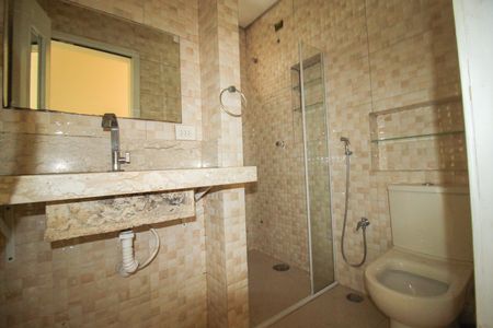 Casa à venda com 172m², 4 quartos e 2 vagas