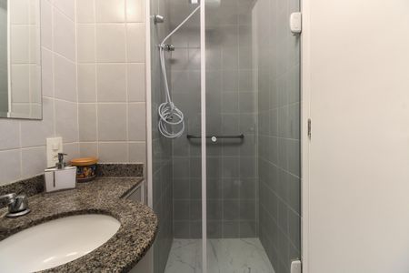 Apartamento à venda com 61m², 2 quartos e sem vaga Apartamento à venda com 61m², 2 quartos e sem vagaBanheiro Social