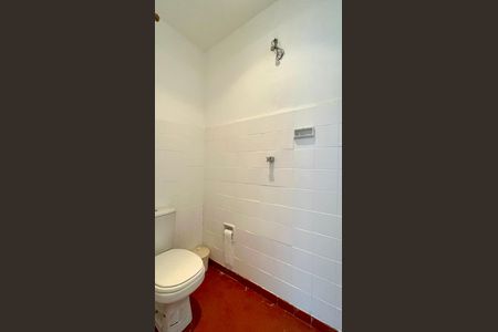 Casa para alugar com 137m², 3 quartos e 2 vagasBanheiro de serviço