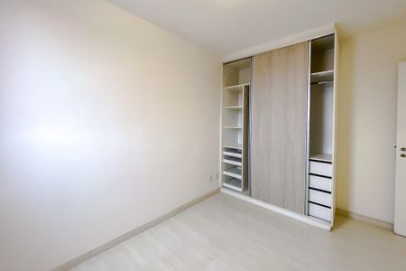 Apartamento à venda com 67m², 3 quartos e 1 vaga Apartamento à venda com 67m², 3 quartos e 1 vagaQuarto 2