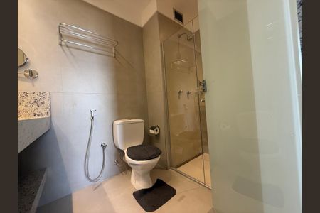 Banheiro Suíte de apartamento à venda com 1 quarto, 33m² em Vila da Serra, Nova Lima