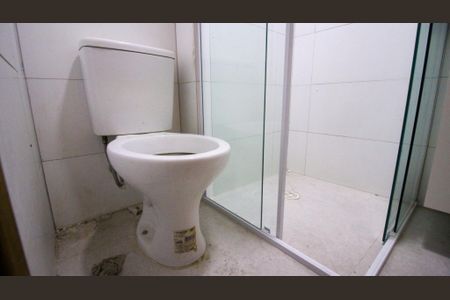 Banheiro de apartamento para alugar com 1 quarto, 26m² em Quinta da Paineira, São Paulo