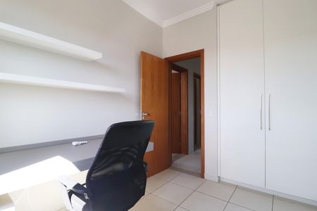 Apartamento para alugar com 74m², 3 quartos e 2 vagasQuarto 1