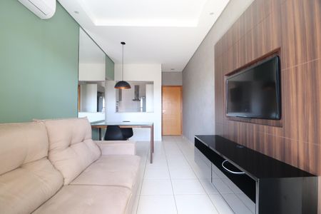 Sala de apartamento para alugar com 3 quartos, 74m² em Saraiva, Uberlândia