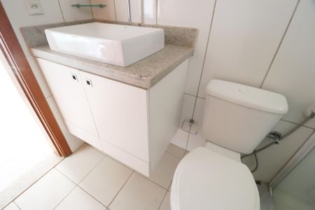 Apartamento para alugar com 74m², 3 quartos e 2 vagasBanheiro Social