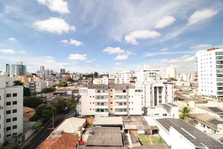Apartamento para alugar com 74m², 3 quartos e 2 vagasVista