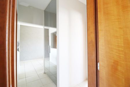 Apartamento para alugar com 74m², 3 quartos e 2 vagasCorredor - Armário