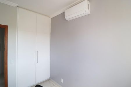 Apartamento para alugar com 74m², 3 quartos e 2 vagasQuarto 1
