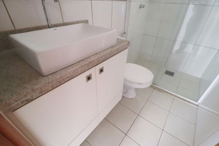 Apartamento para alugar com 74m², 3 quartos e 2 vagasBanheiro Social