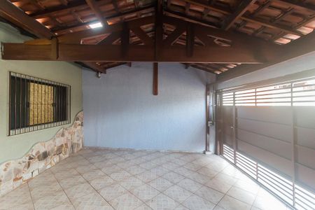 Casa para alugar com 115m², 2 quartos e 2 vagas Casa para alugar com 115m², 2 quartos e 2 vagasGaragem