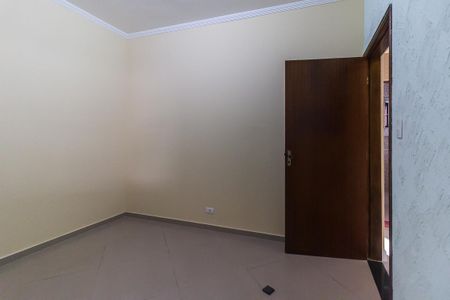 Casa para alugar com 115m², 2 quartos e 2 vagas Casa para alugar com 115m², 2 quartos e 2 vagasQuarto 1