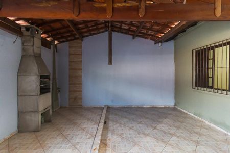 Casa para alugar com 115m², 2 quartos e 2 vagas Casa para alugar com 115m², 2 quartos e 2 vagasChurrasqueira