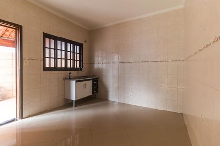 Casa para alugar com 115m², 2 quartos e 2 vagas Casa para alugar com 115m², 2 quartos e 2 vagasCozinha