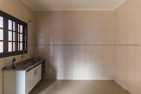 Casa para alugar com 115m², 2 quartos e 2 vagas Casa para alugar com 115m², 2 quartos e 2 vagasCozinha