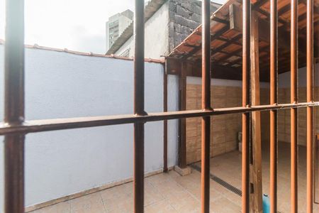Casa para alugar com 115m², 2 quartos e 2 vagas Casa para alugar com 115m², 2 quartos e 2 vagasVista do Quarto 2