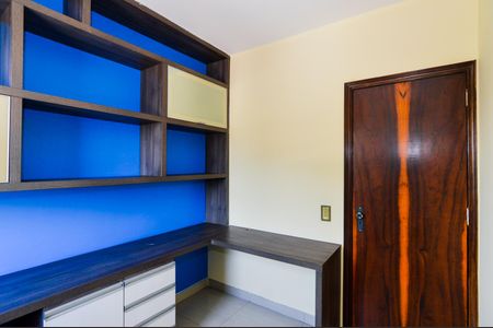 Apartamento à venda com 75m², 3 quartos e 1 vagaQuarto 1