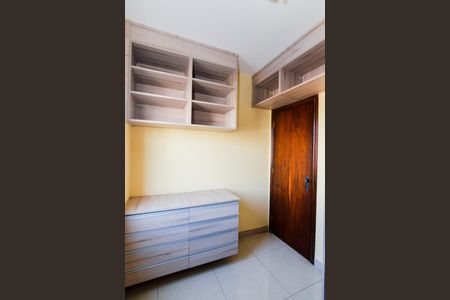 Apartamento à venda com 75m², 3 quartos e 1 vagaQuarto 2