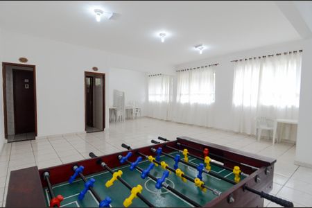 Apartamento à venda com 75m², 3 quartos e 1 vaga Apartamento à venda com 75m², 3 quartos e 1 vagaSalão de jogos