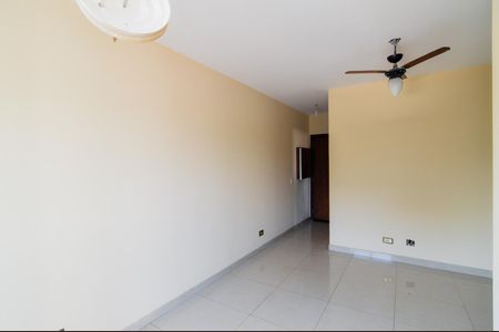 Apartamento à venda com 75m², 3 quartos e 1 vagaSala