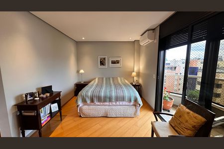 Apartamento à venda com 200m², 4 quartos e 3 vagas