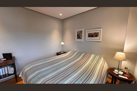 Apartamento à venda com 200m², 4 quartos e 3 vagas
