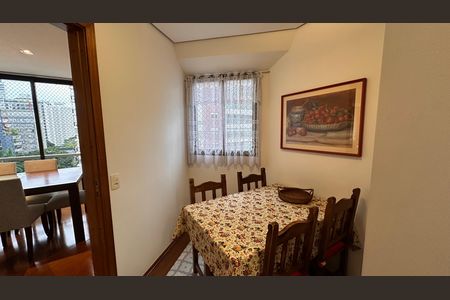 Apartamento à venda com 200m², 4 quartos e 3 vagas