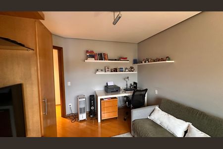 Apartamento à venda com 200m², 4 quartos e 3 vagas