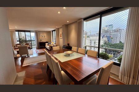 Apartamento à venda com 200m², 4 quartos e 3 vagas
