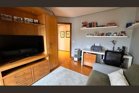 Apartamento à venda com 200m², 4 quartos e 3 vagas
