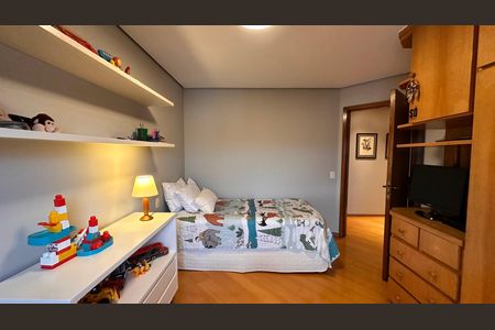 Apartamento à venda com 200m², 4 quartos e 3 vagas